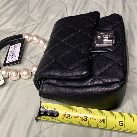 BADGLEY MISCHKA Vegan leather women’s bag/ clutch - Picture 3 of 9